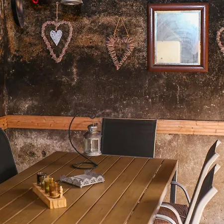 Casa Ambi - With Pool On The Island Ciovo